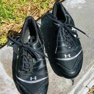 Under Armour Black Cleats